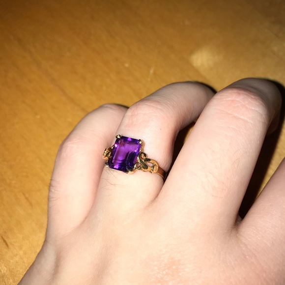 14k Gold & Amethyst - Picture 3 of 7